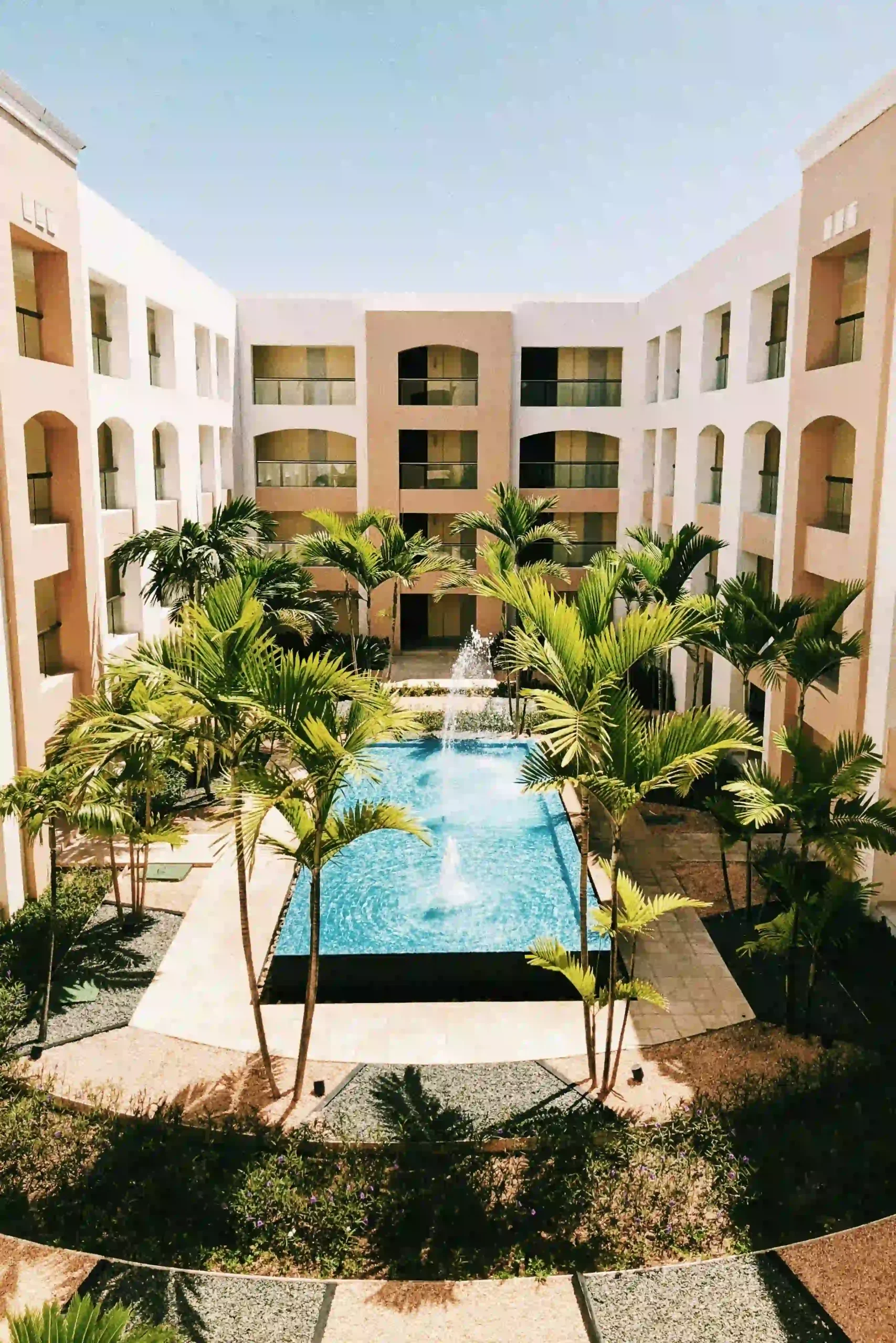 Hotels & Guesthouses